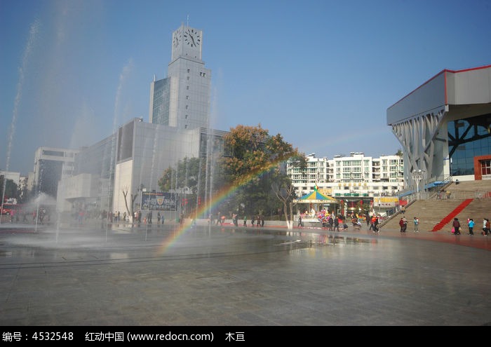 “ag真人官网平台”无餐具海鲜餐厅在郑州撤店，个性餐饮为何开